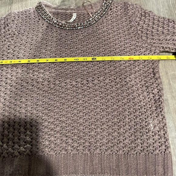 Willow and Clay dusty rose open crochet, jewel collar sweater - Picture 9 of 10